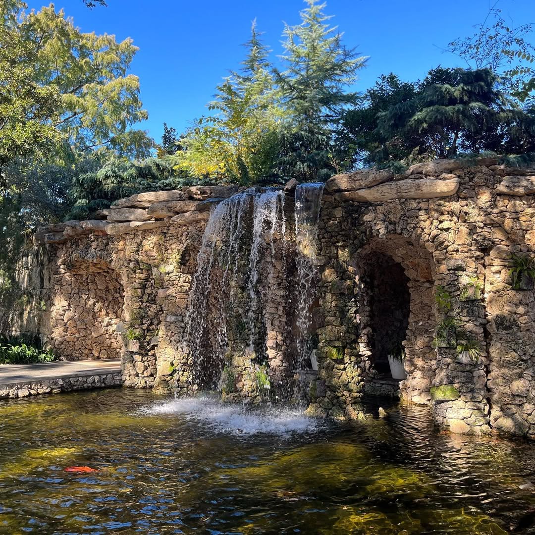 Stuck in Dallas in Dallas, USA - Travel photography by Rohan Goel