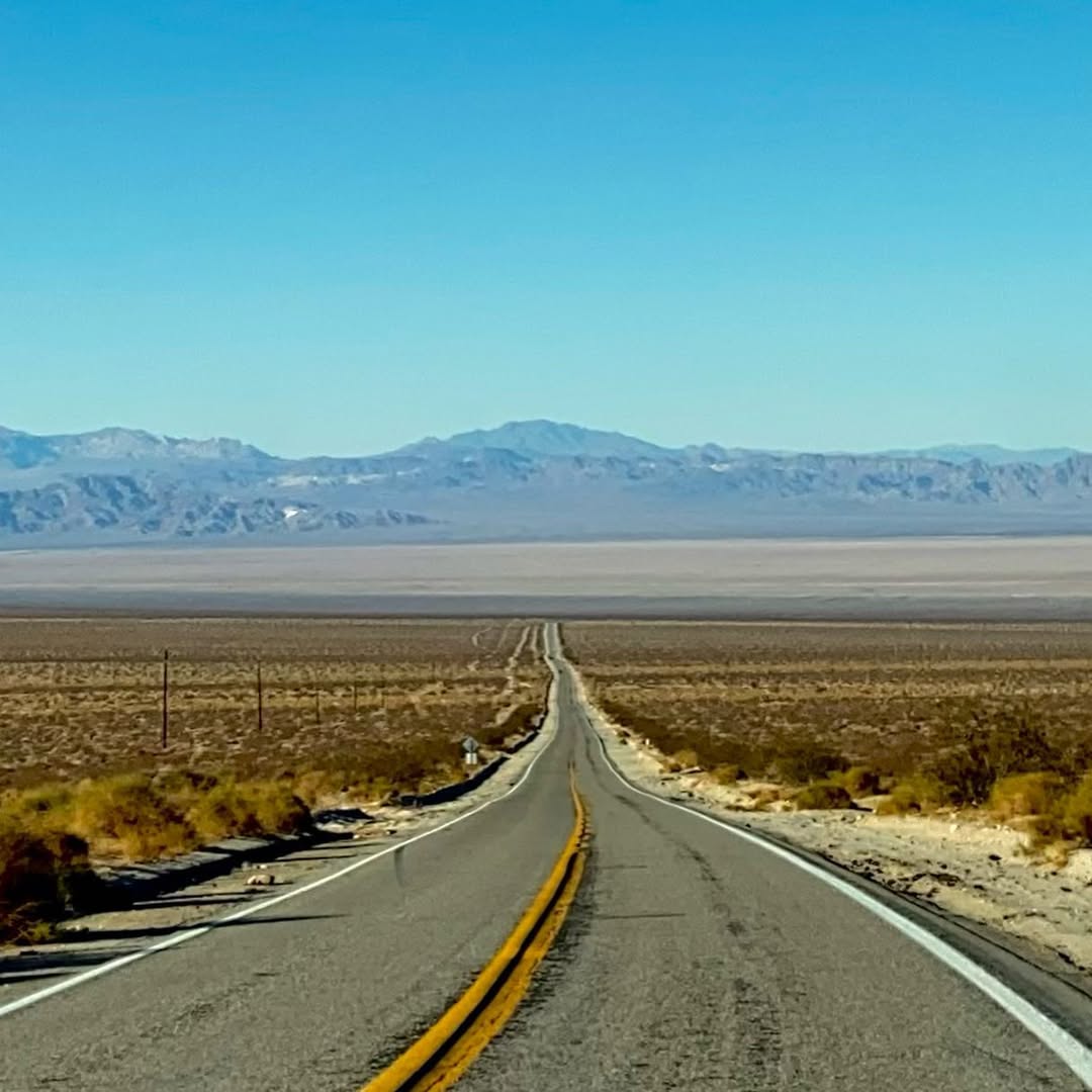Marvellous Mojave Dunes - MemExp Blog Marvellous Mojave Dunes in Mojave National Preserve, USA - Travel photography by Rohan Goel