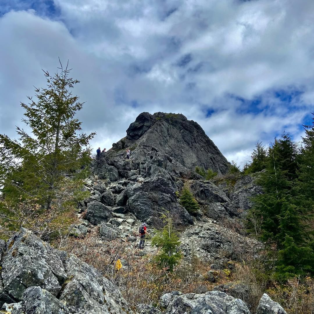 Mighty Mount Si in Mount Si, USA - Travel photography by Rohan Goel