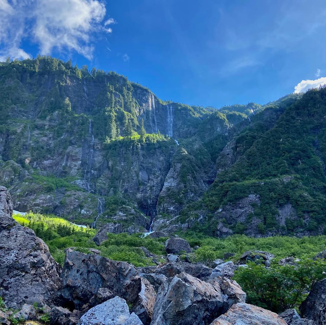 Hiking Heather Lake in Heather Lake, USA - Travel photography by Rohan Goel