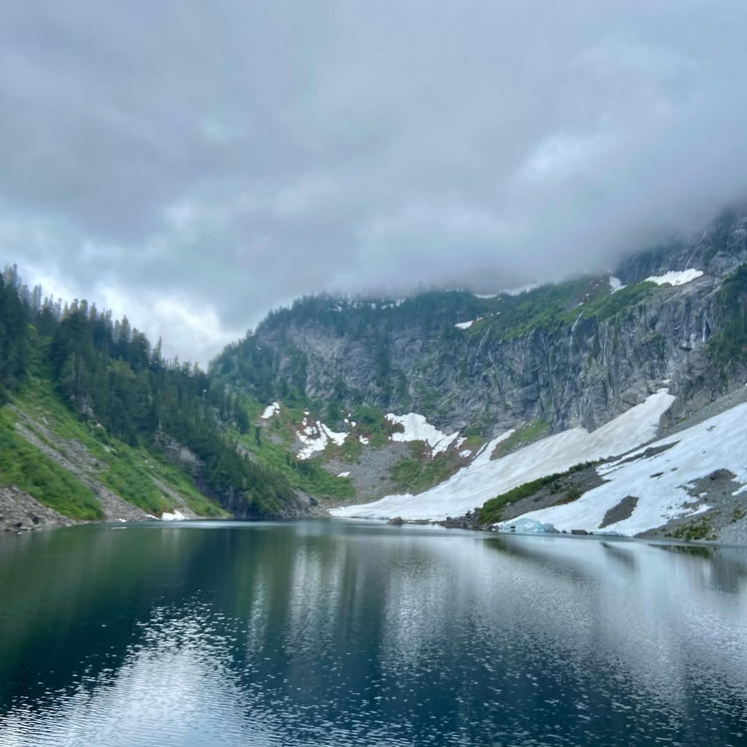 Lake Serene Hike in Lake Serene - Bridal Veil Falls, USA - Travel photography by Rohan Goel