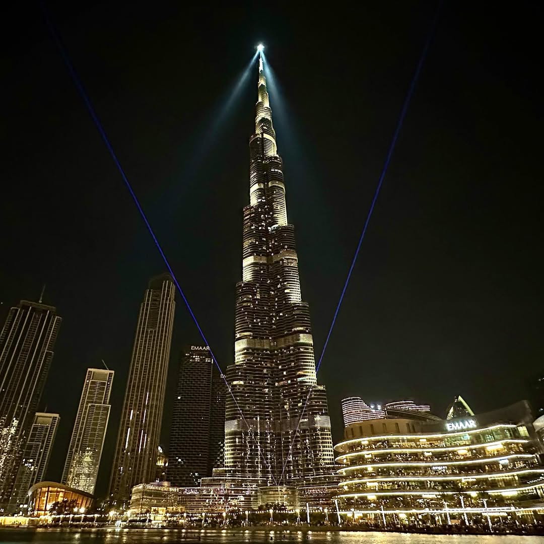 Dazzling Dubai in Dubai, United Arab Emirates - Travel photography by Rohan Goel