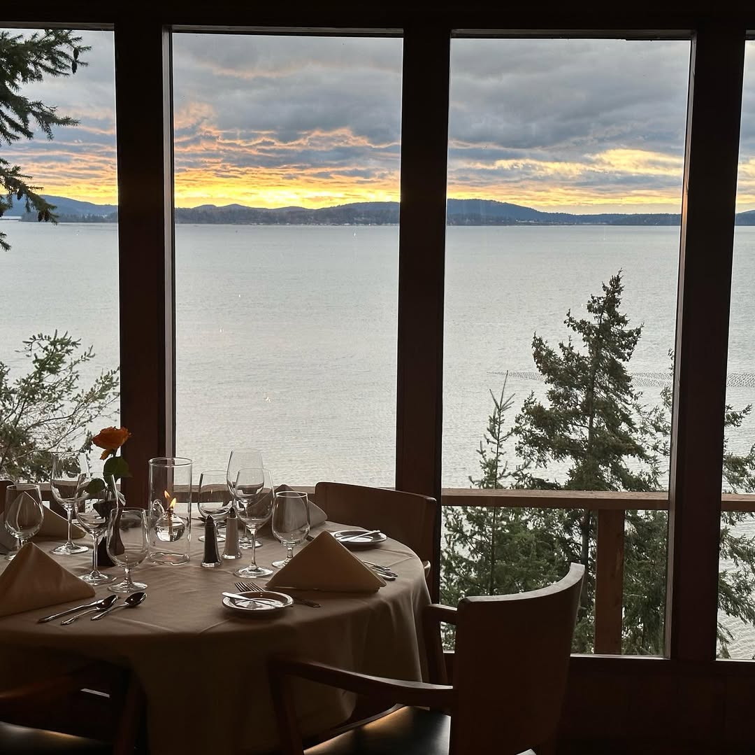 Fragrance Lake in Fragrance Lake, USA - Travel photography by Rohan Goel