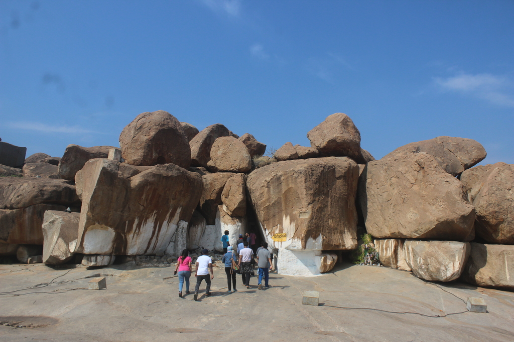 Ruins of Hampi. MemExp Blog. Rohan Goel