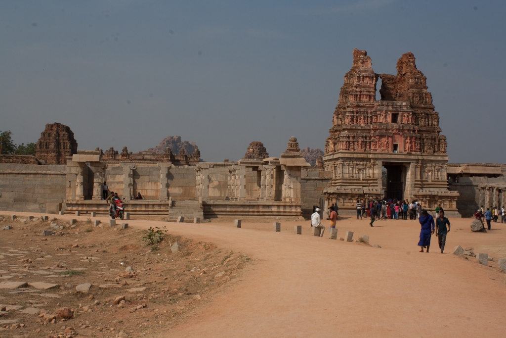 Ruins of Hampi. MemExp Blog. Rohan Goel