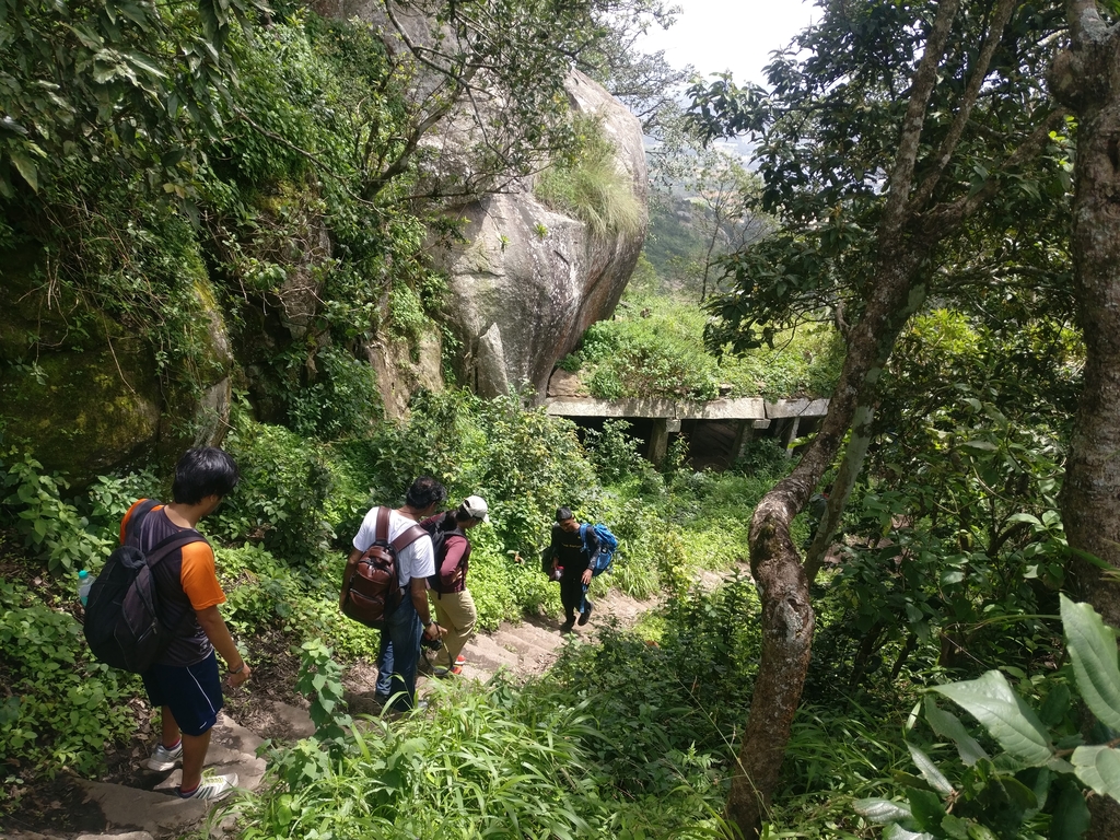 Hike to Chennagiri. Nandi Hills, Bangalore. MemExp Blog