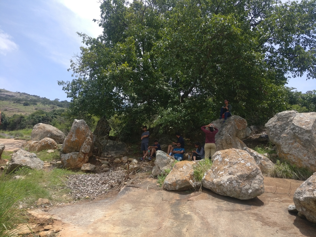 Hike to Chennagiri. Nandi Hills, Bangalore. MemExp Blog