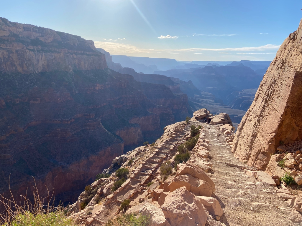 Graaand Canyon. MemExp Blog. Rohan Goel